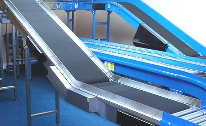 皮帶輸送機(jī)